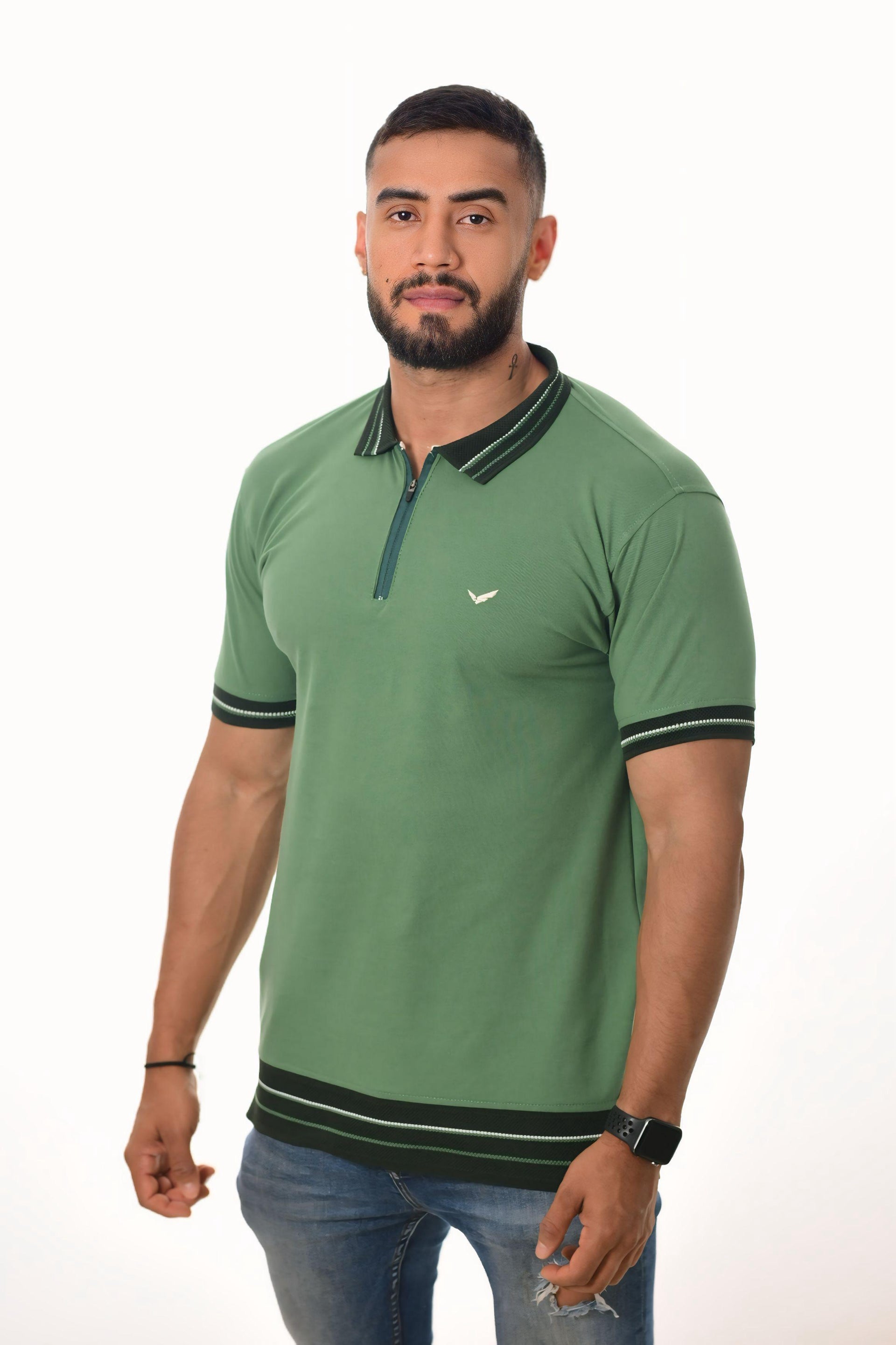 Polos Focus Cierre y Detalles Tejidos Verde Palma
