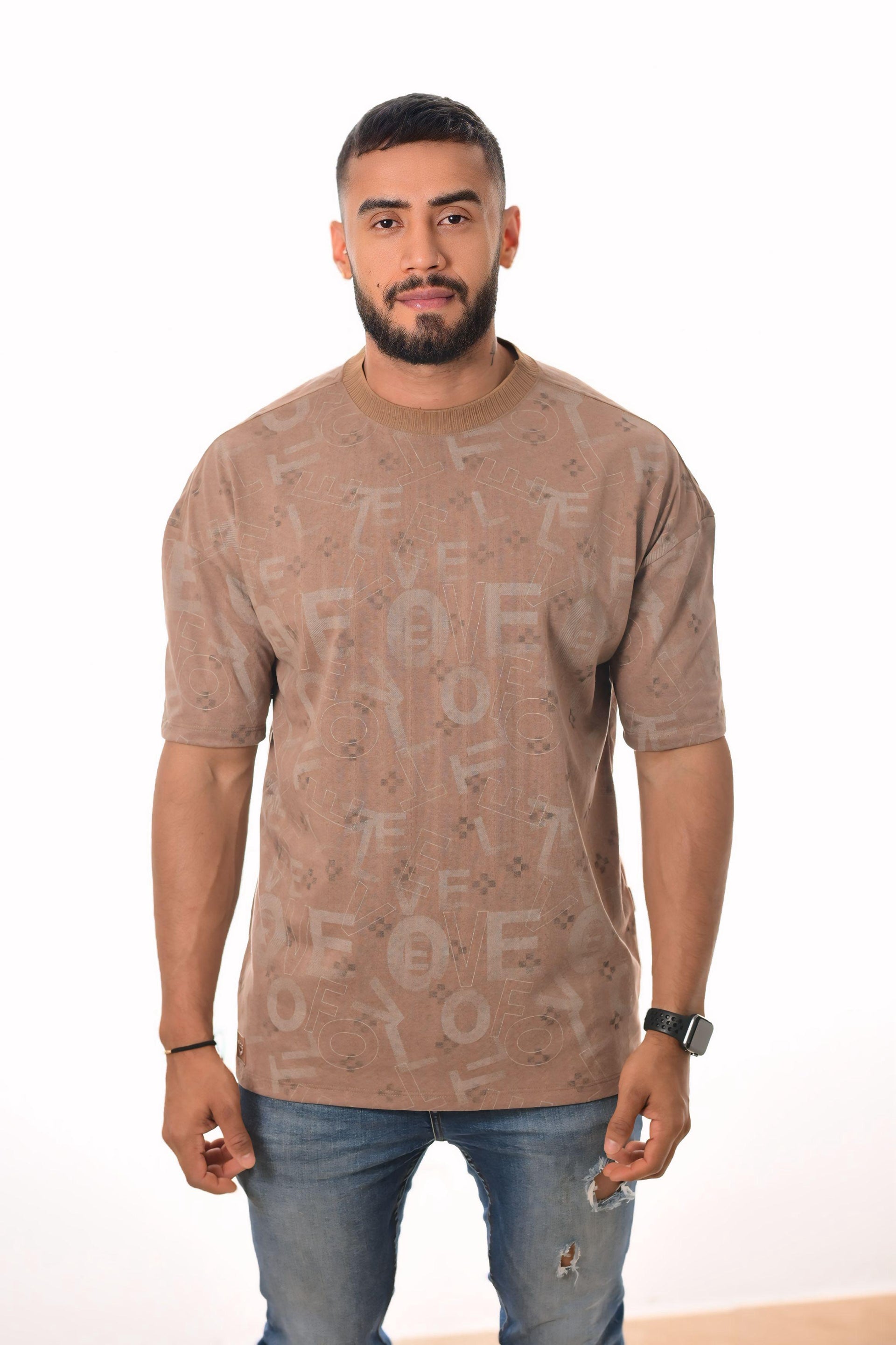 Oversize Focus Letras Hombre Textura